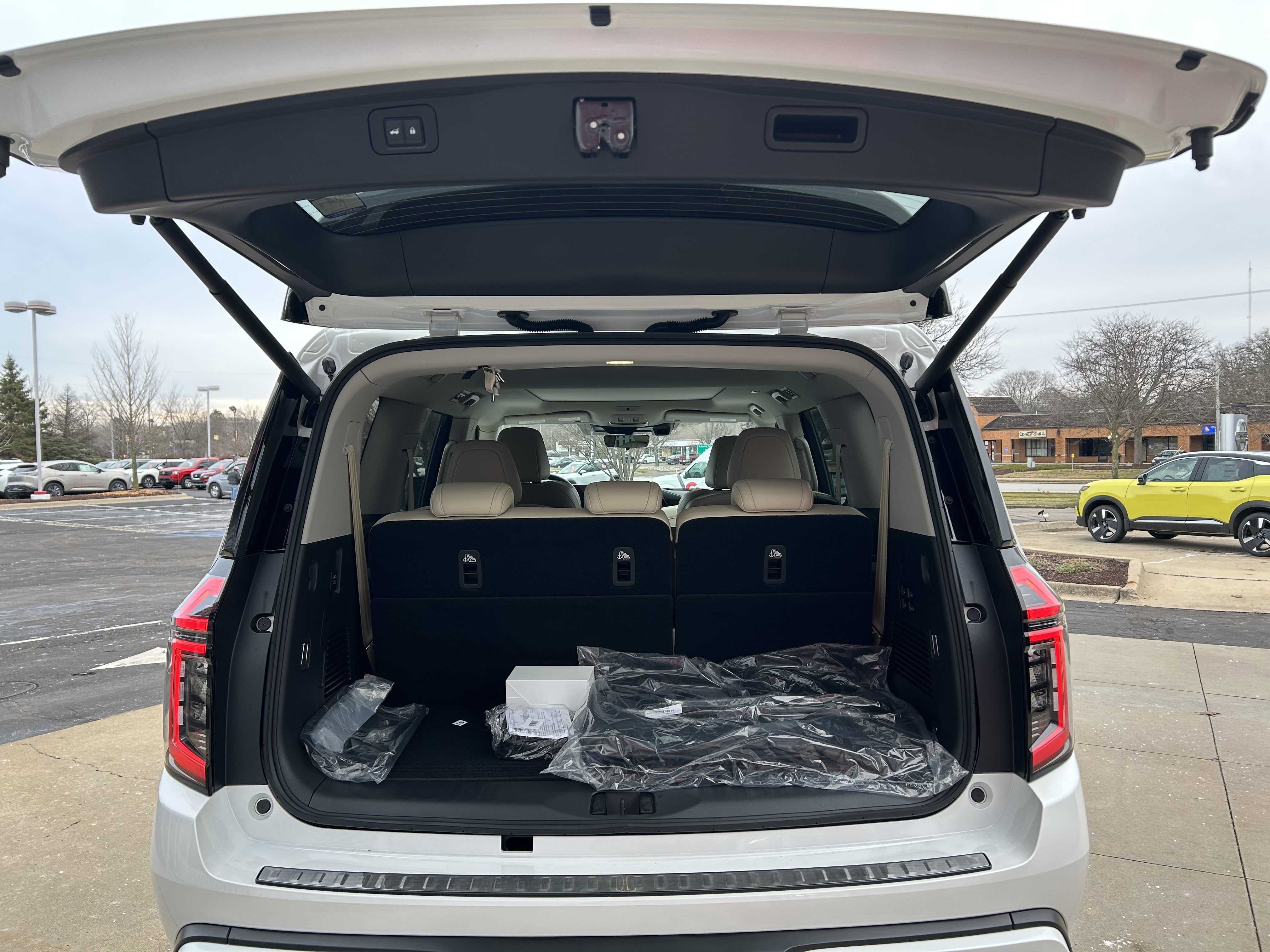 2026 Nissan Armada 4X4 Platinum