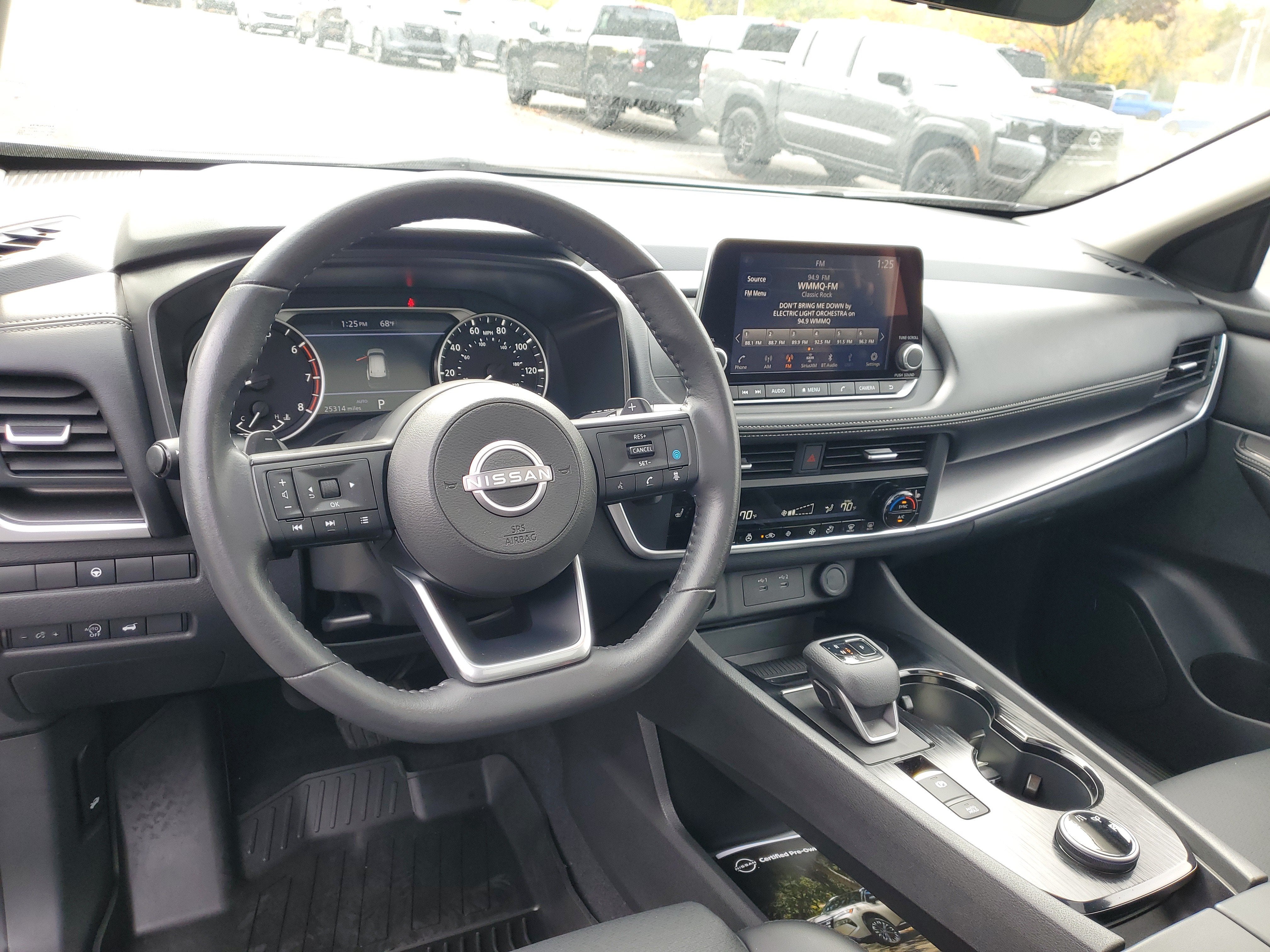 2024 Nissan Rogue SV