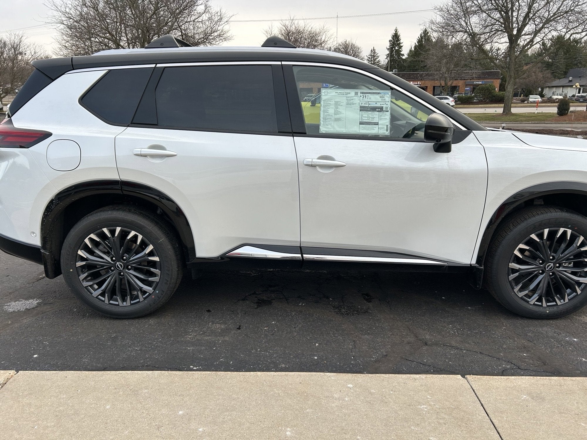 2026 Nissan Rogue Platinum