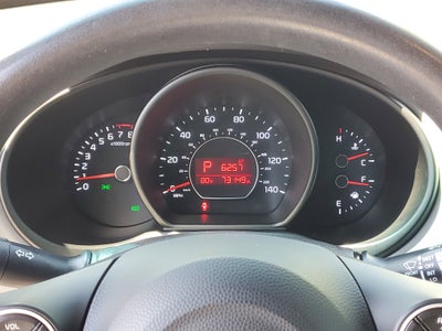 2016 Kia Soul Base