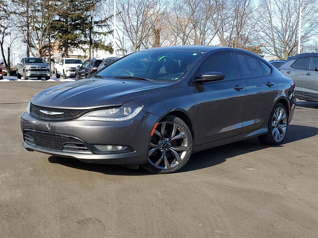 2015 Chrysler 200 S