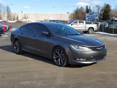 2015 Chrysler 200 S