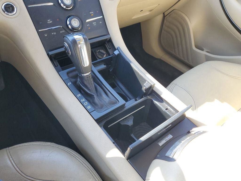 2013 Ford Taurus SEL
