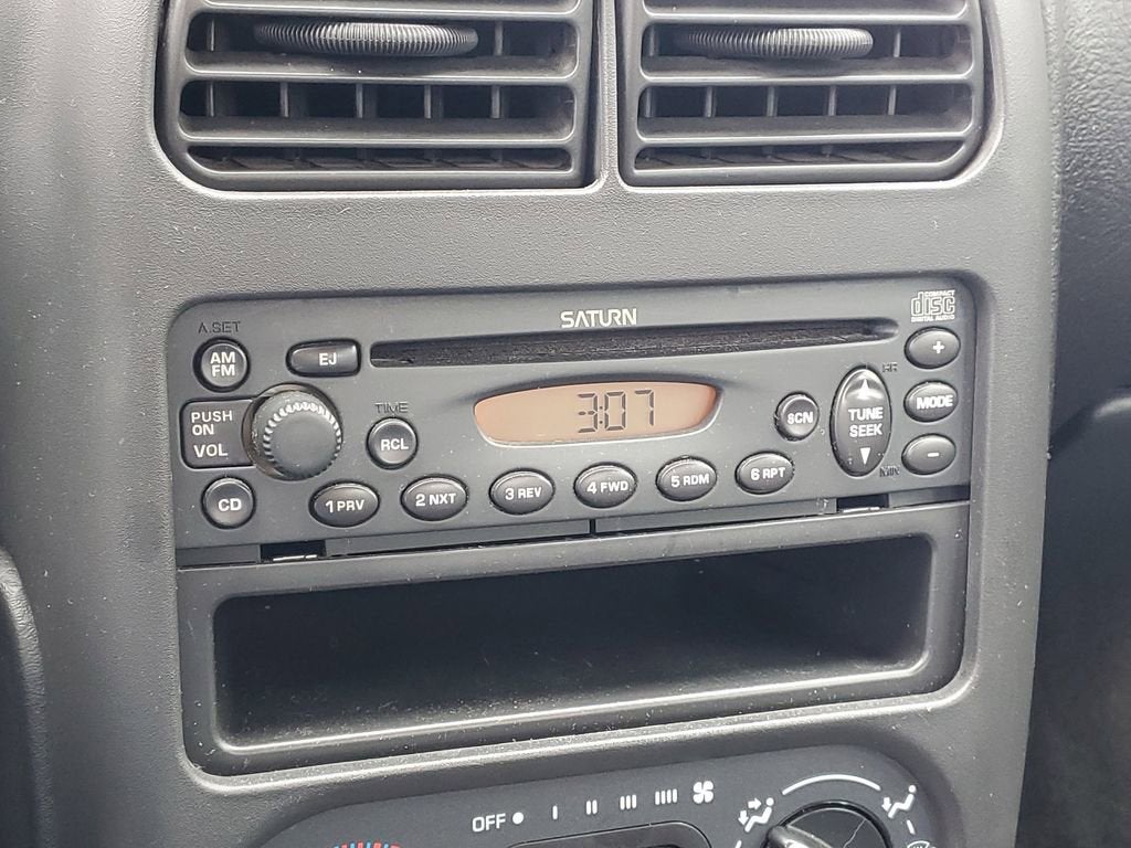 2000 Saturn SL BASE