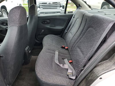 2000 Saturn SL BASE
