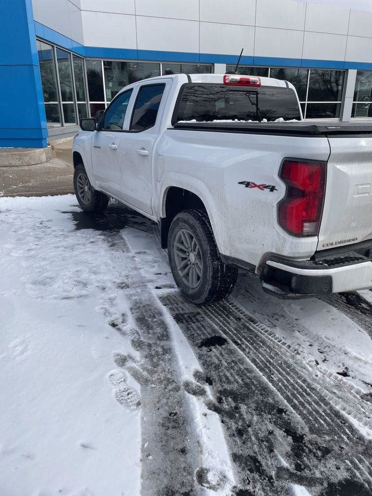 2025 Chevrolet Colorado WT/LT