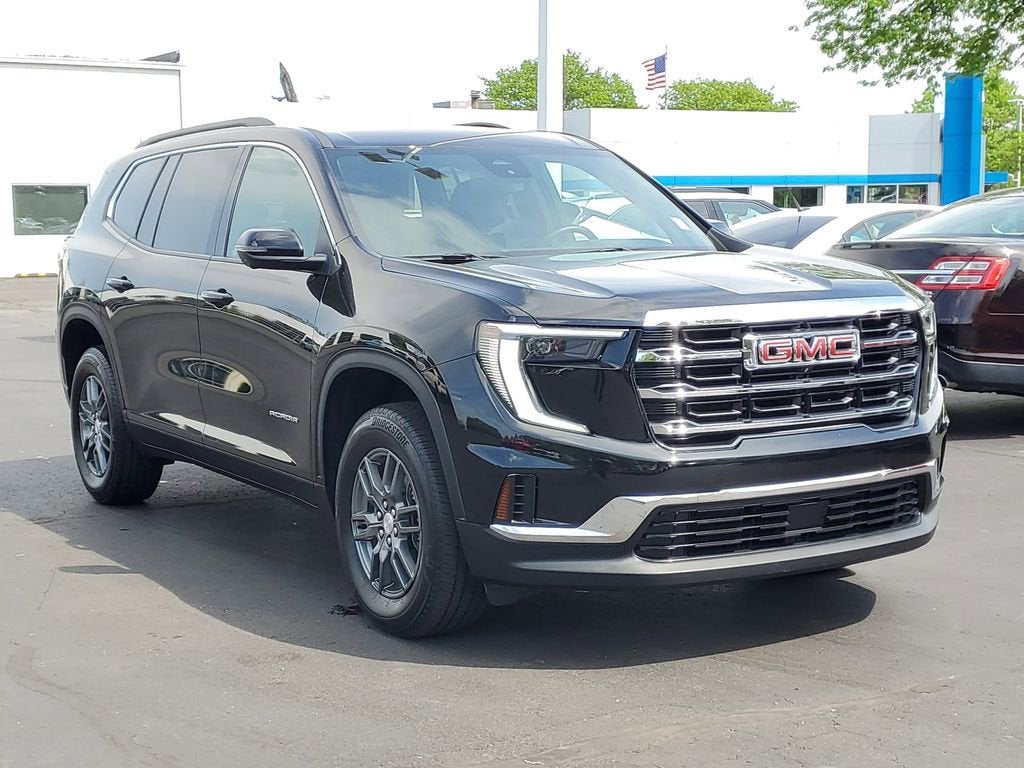 2025 GMC Acadia Elevation