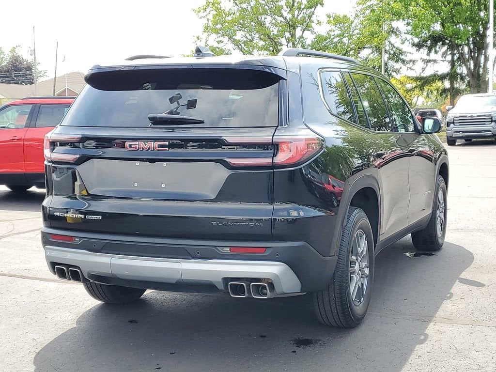 2025 GMC Acadia Elevation