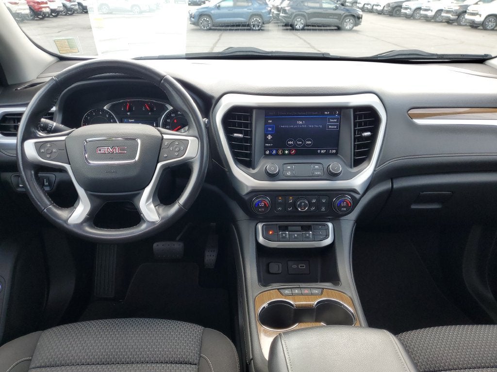 2020 GMC Acadia SLE