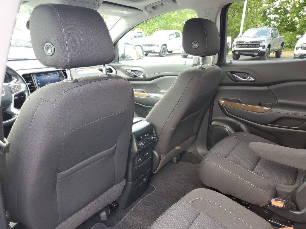 2020 GMC Acadia SLE