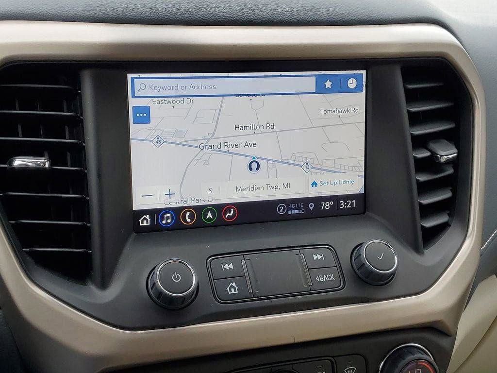 2023 GMC Acadia Denali