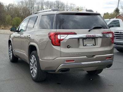 2023 GMC Acadia Denali