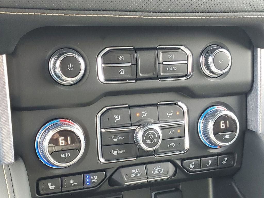 2024 GMC Yukon SLT