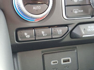 2024 GMC Yukon SLT