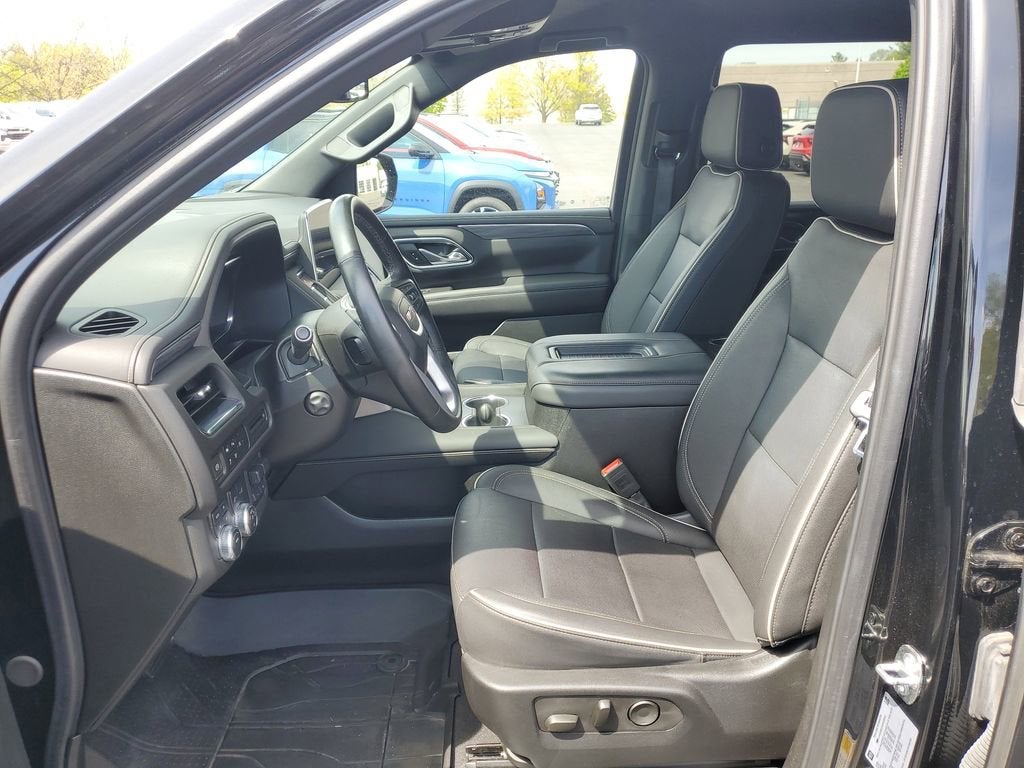 2024 GMC Yukon SLT