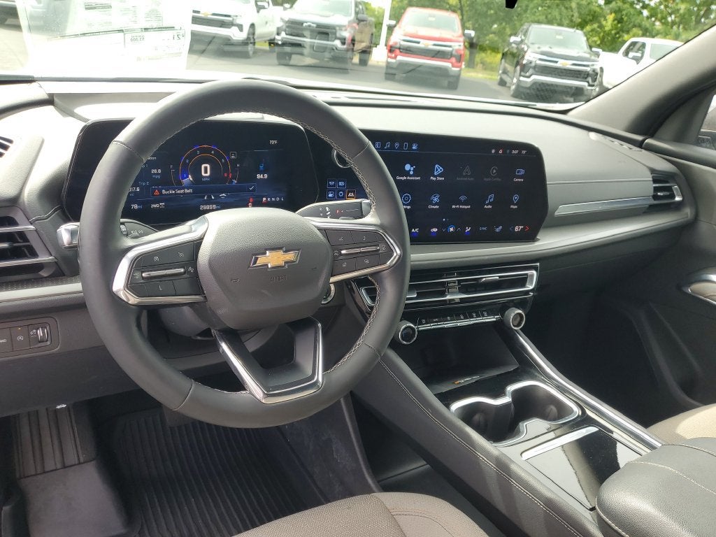 2024 Chevrolet Traverse LT