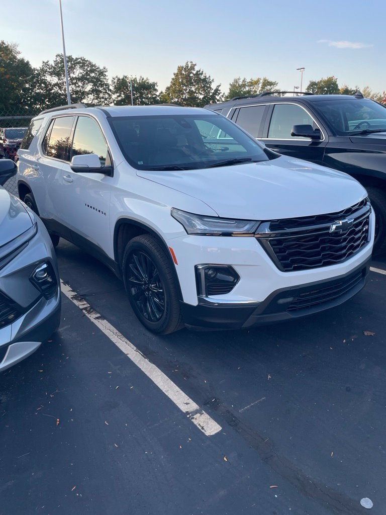 2023 Chevrolet Traverse RS