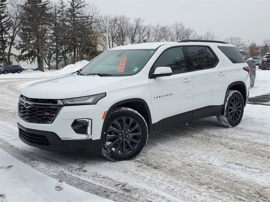 2023 Chevrolet Traverse RS