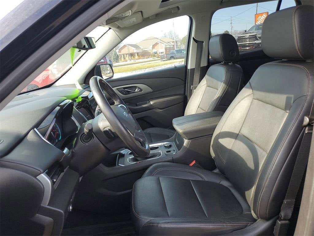 2021 Chevrolet Traverse RS