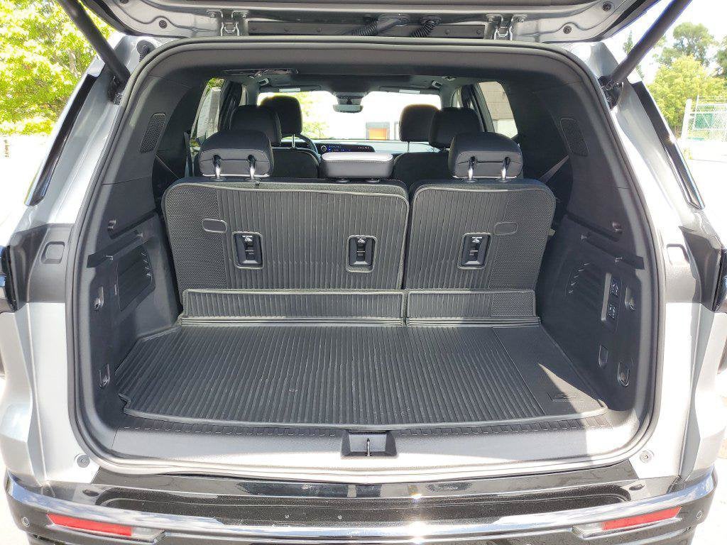 2025 Chevrolet Traverse High Country