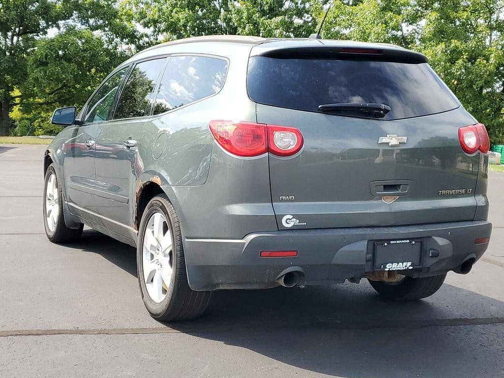2010 Chevrolet Traverse LT w/1LT