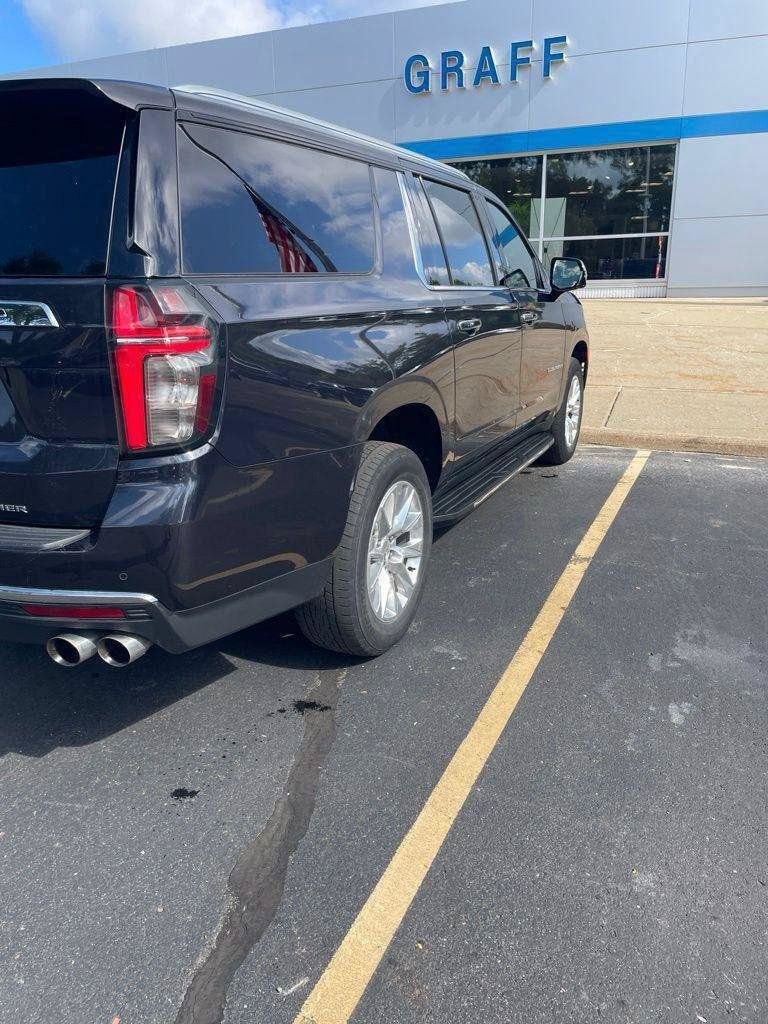 2023 Chevrolet Suburban Premier