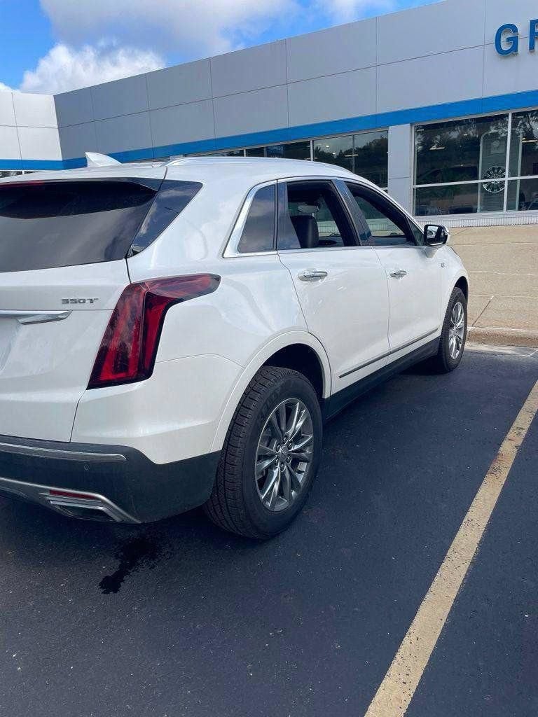 2023 Cadillac XT5 FWD Premium Luxury