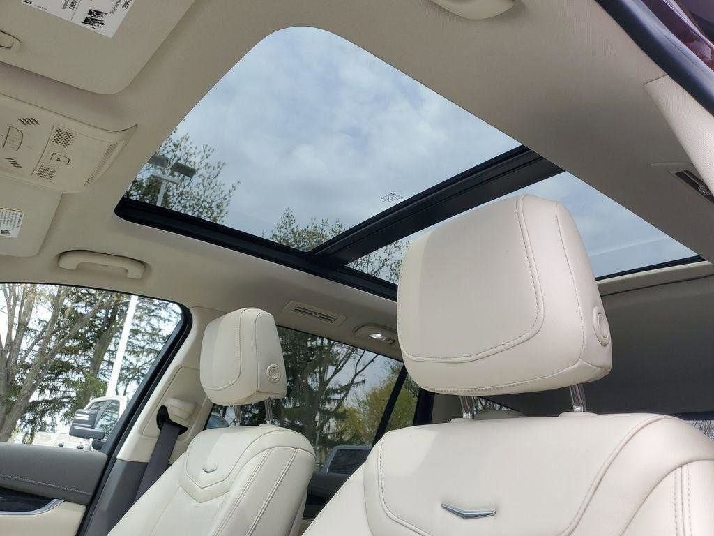 2022 Cadillac XT6 Premium Luxury