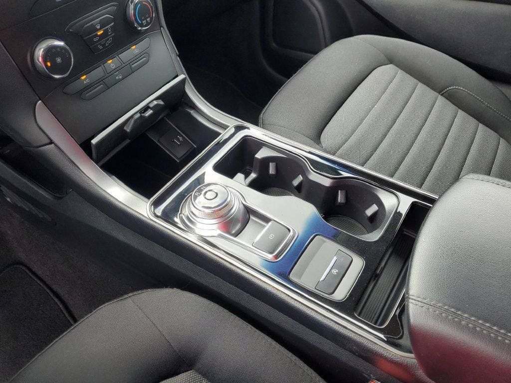 2019 Ford Edge SE
