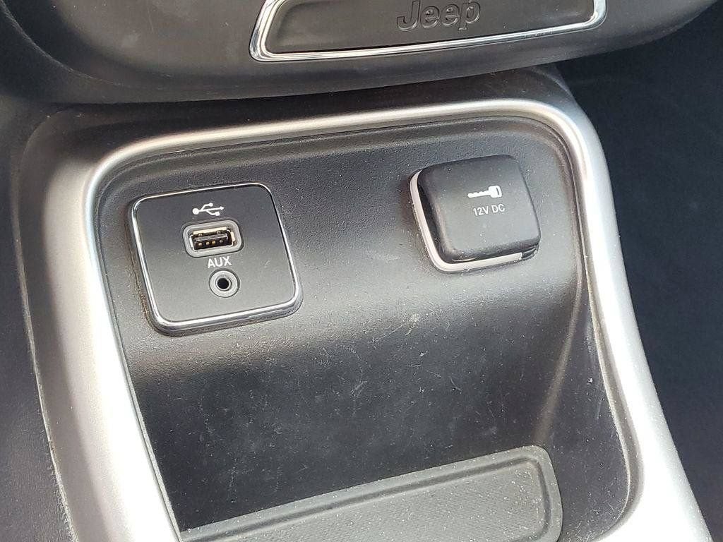 2018 Jeep Compass Latitude FWD