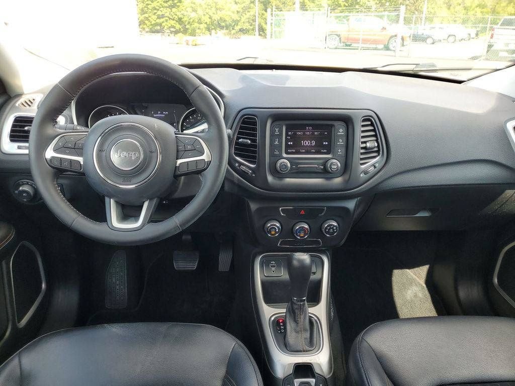 2018 Jeep Compass Latitude FWD