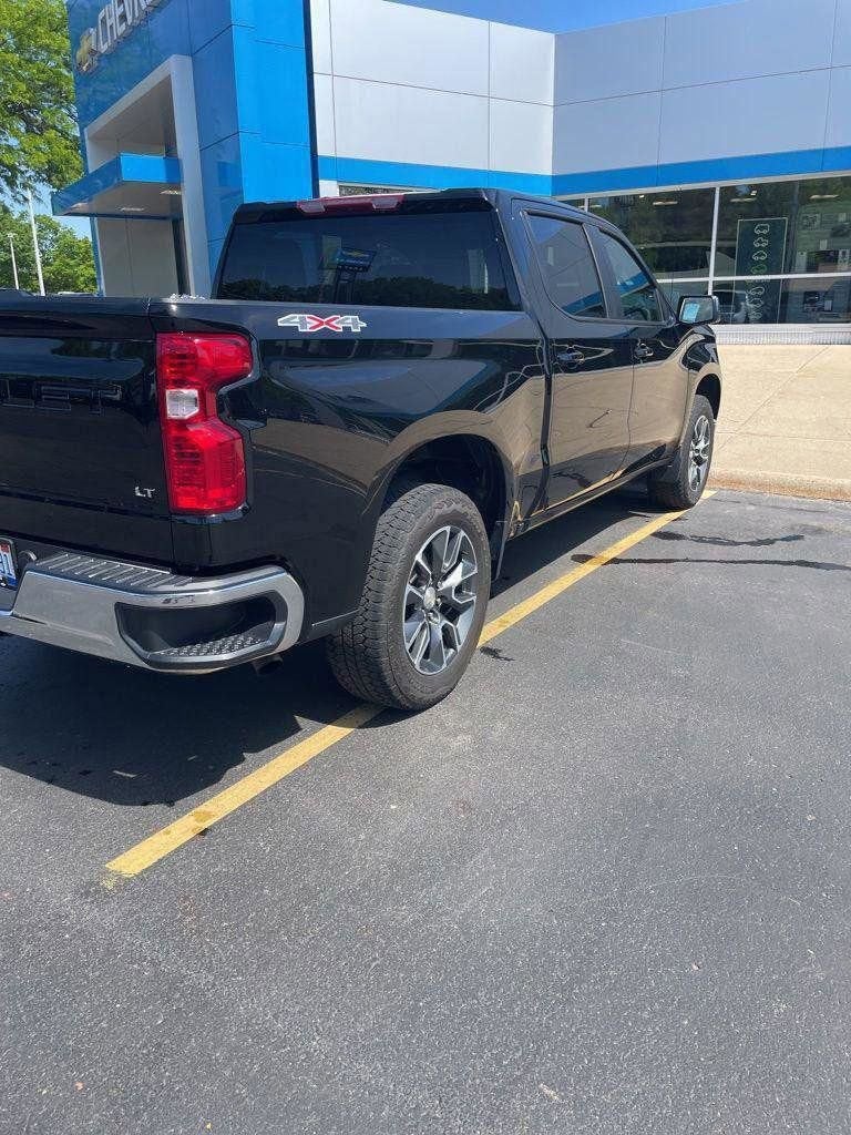 2024 Chevrolet Silverado 1500 LT (2FL)