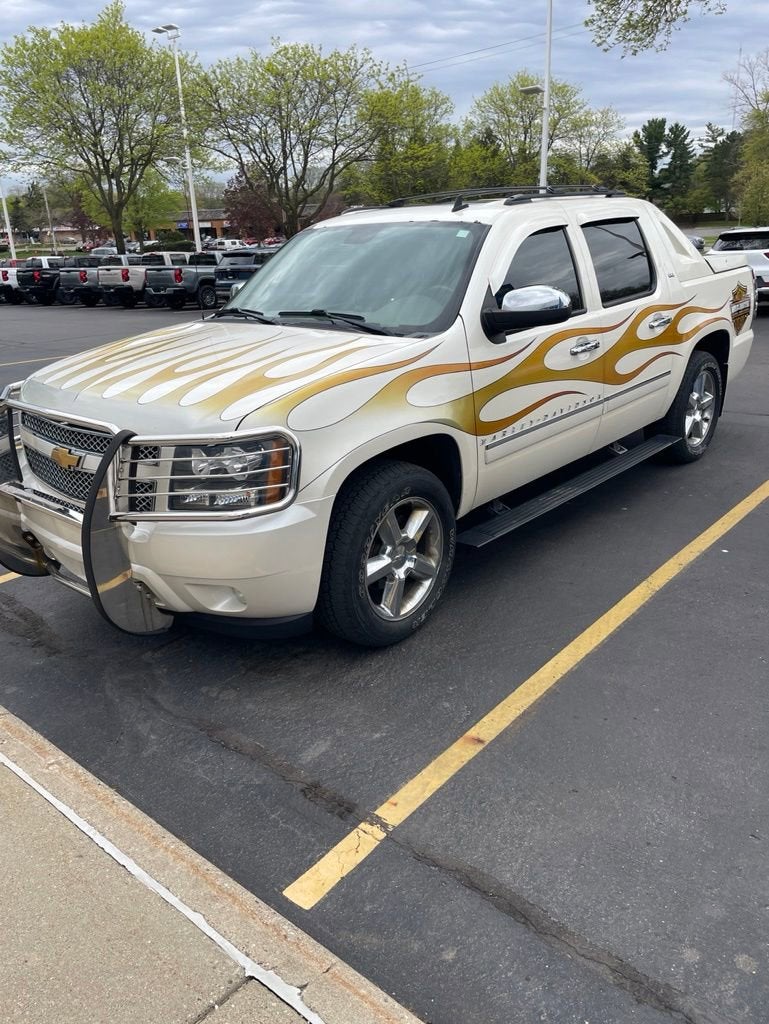 2012 Chevrolet Avalanche LTZ