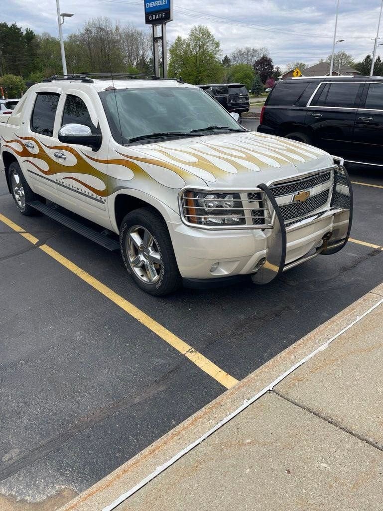 2012 Chevrolet Avalanche LTZ