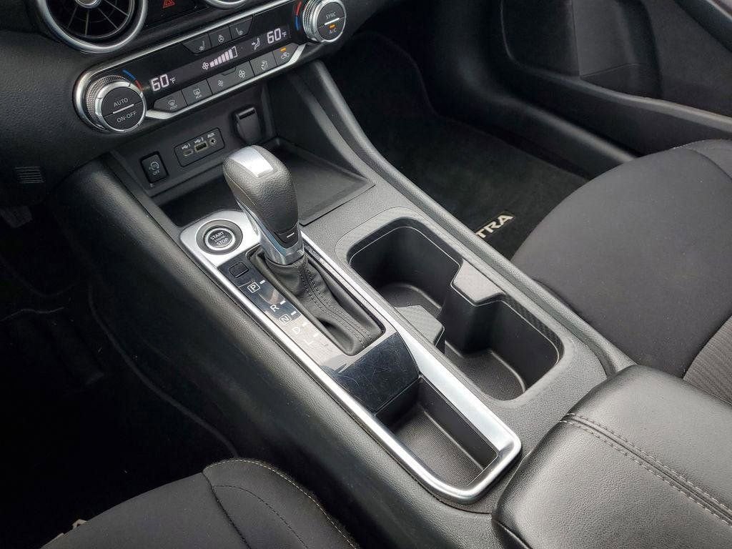 2024 Nissan Sentra SV Xtronic CVT