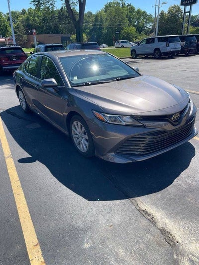 2020 Toyota Camry LE AWD