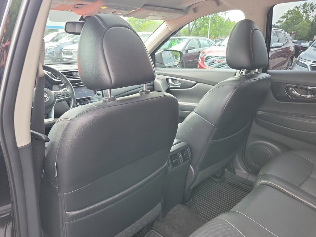 2017 Nissan Rogue SL