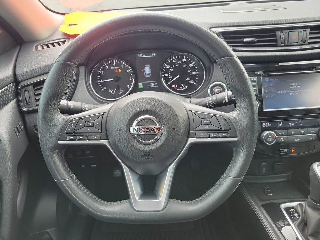 2017 Nissan Rogue SL