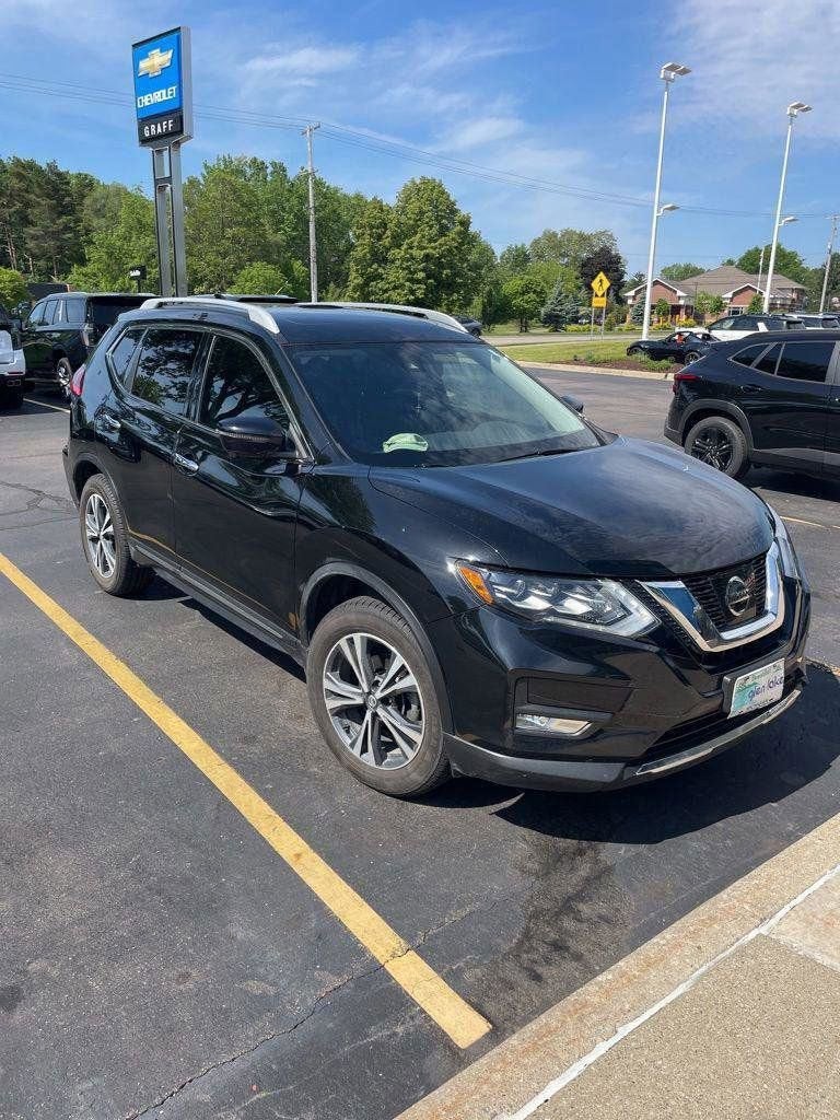 2017 Nissan Rogue SL