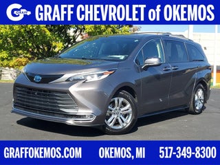 2022 Toyota Sienna Platinum