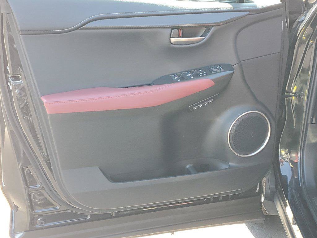 2021 Lexus NX 300 NX 300