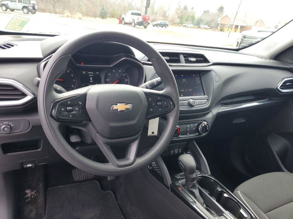 2023 Chevrolet Trailblazer LS