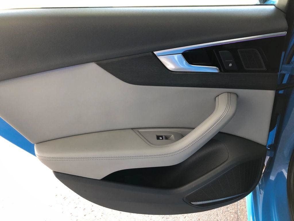 2020 Audi A4 Prestige 45 TFSI quattro S tronic