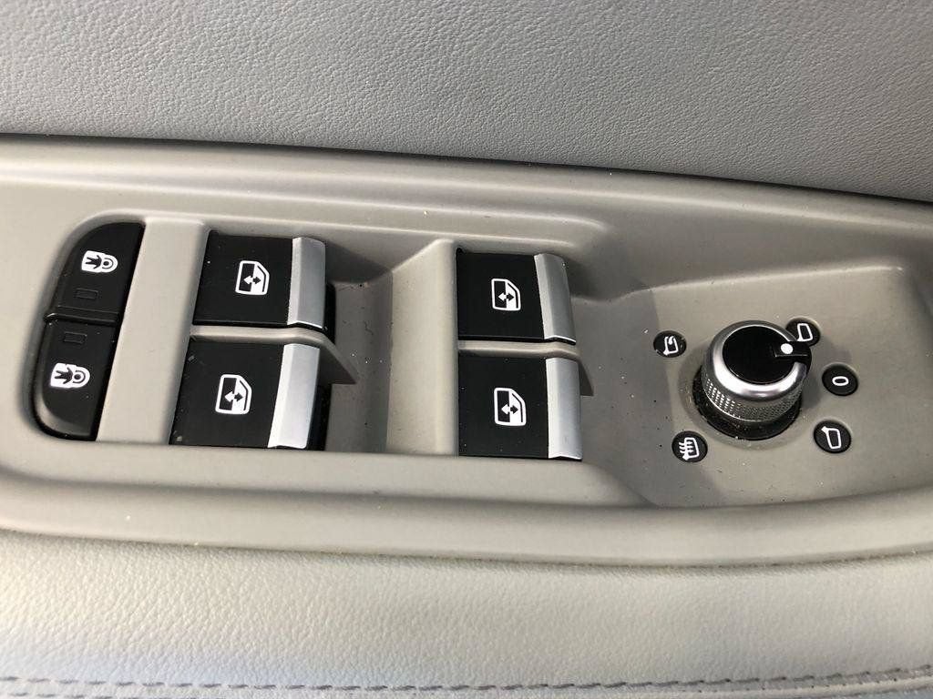 2020 Audi A4 Prestige 45 TFSI quattro S tronic