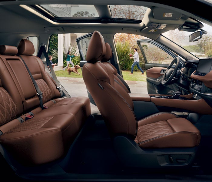 Graff Nissan of Okemos in Okemos MI