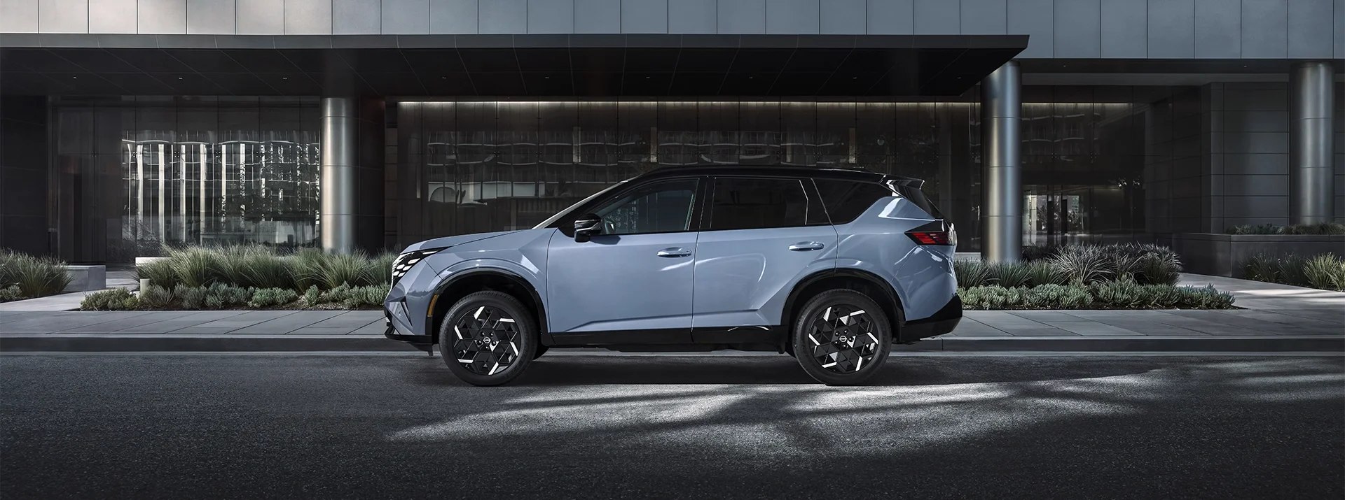 Graff Nissan of Okemos in Okemos MI