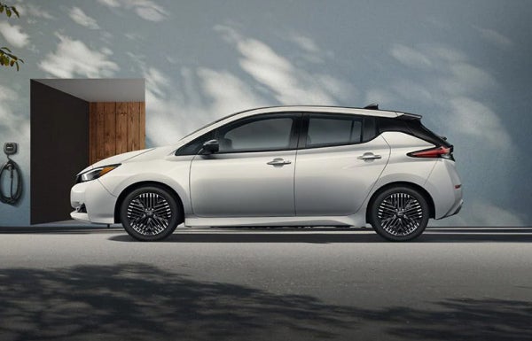 Graff Nissan of Okemos in Okemos MI